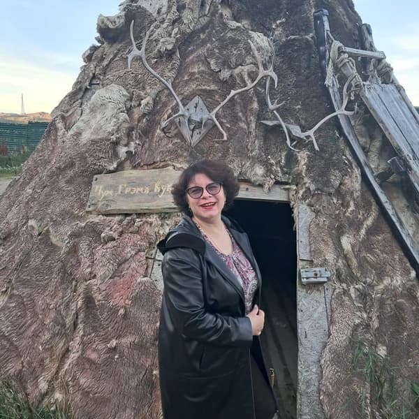 Елена Ежова