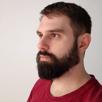 Виктор Карпенко