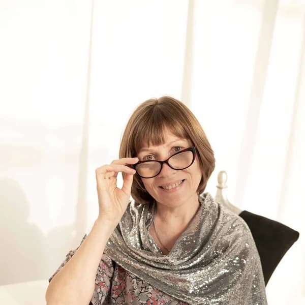 Елена  Малахова